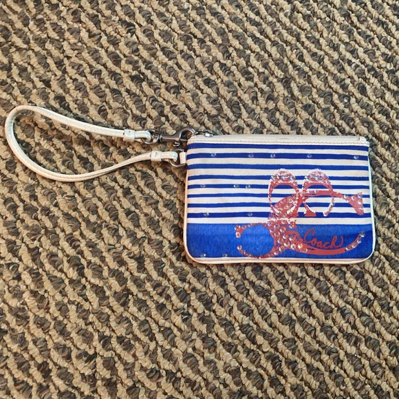 Coach Wristlet - Picture 1 of 3